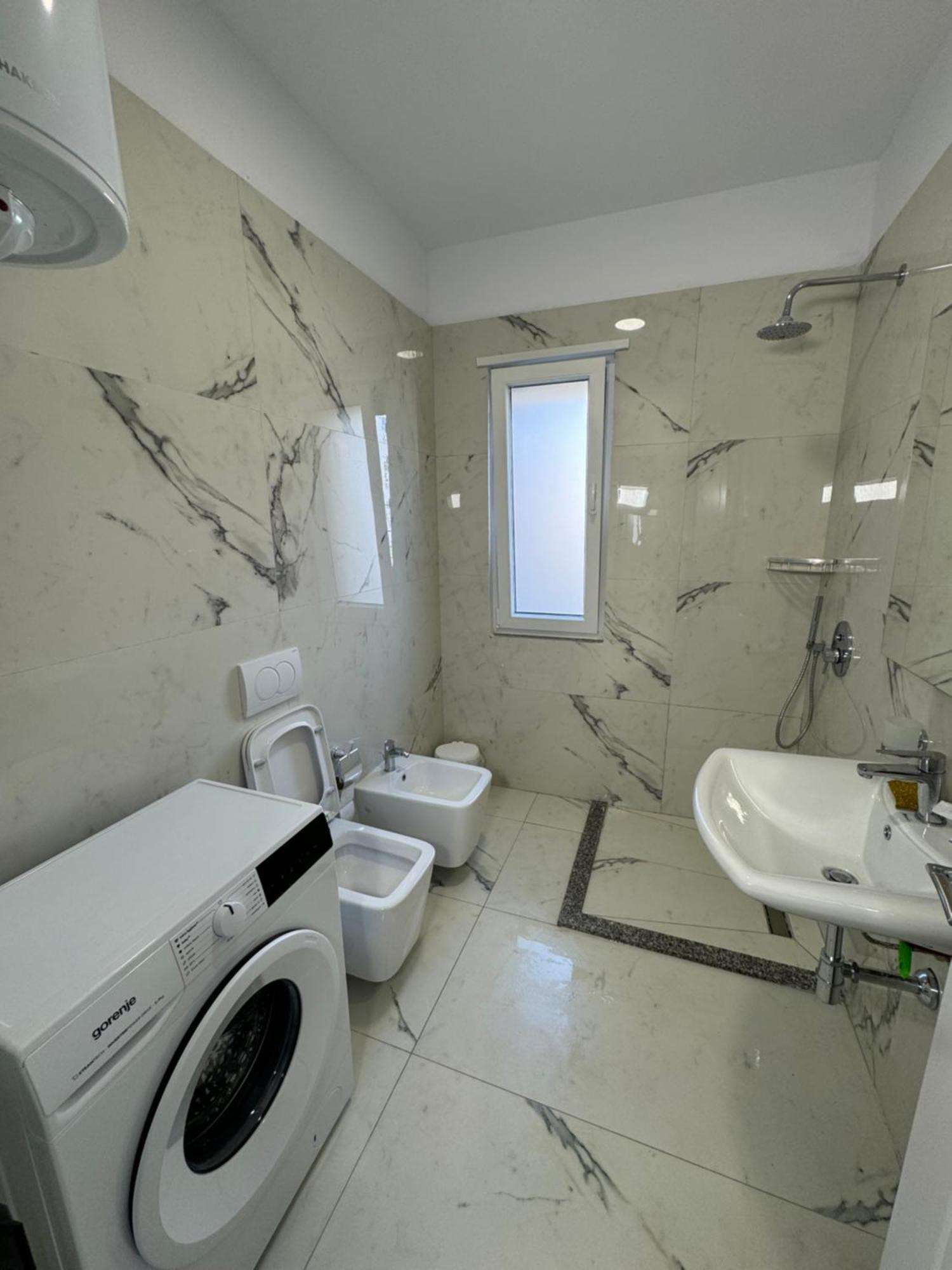 Apartment In City Center Shkodër Екстериор снимка